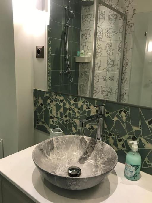 Artsy Central Flat Riga Luaran gambar
